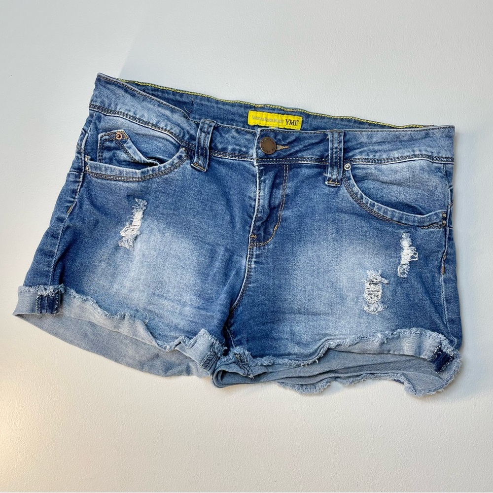 Wanna Betta Butt? YMI Distressed Jean Shorts | Jrs Size 11